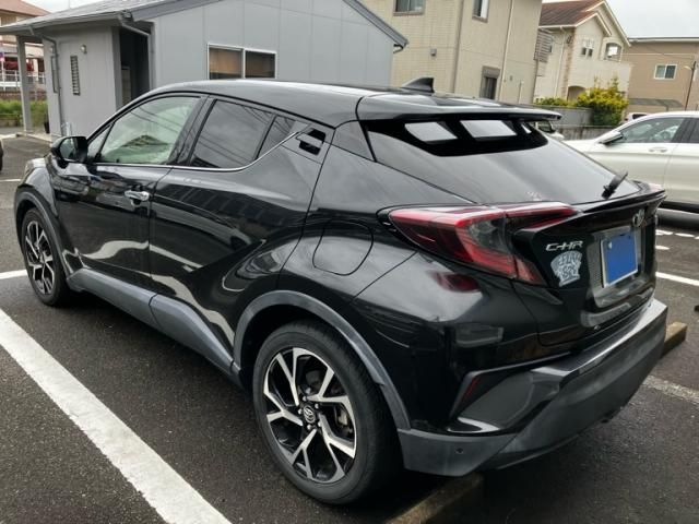 TOYOTA C-HR 2018 Image 31