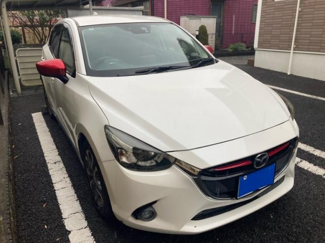 MAZDA DEMIO 2016 Image 31