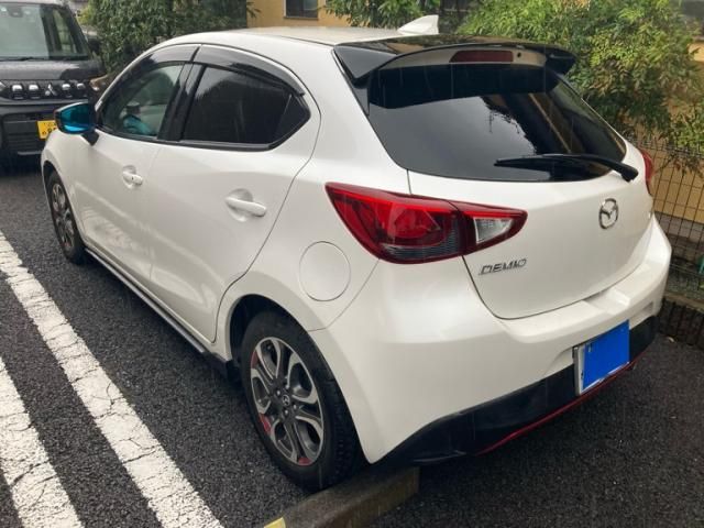 MAZDA DEMIO 2016 Image 31