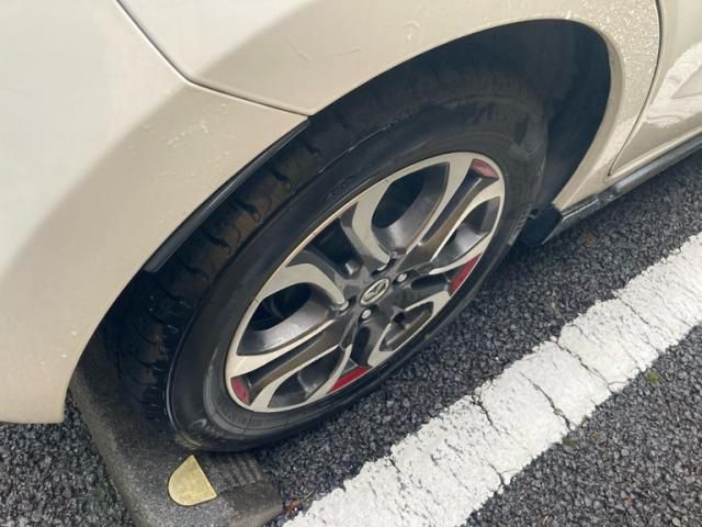 MAZDA DEMIO 2016 Image 31