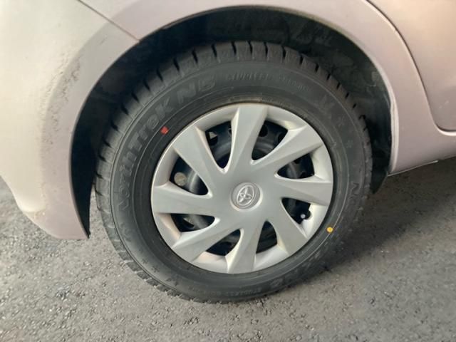 TOYOTA VITZ 2011 Image 31