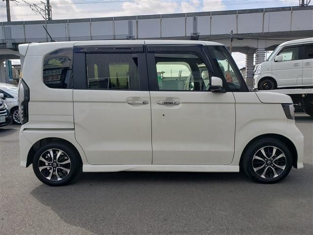 HONDA N BOX CUSTOM 2017 Image 31