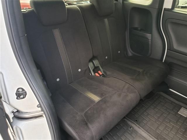 HONDA N BOX CUSTOM 2017 Image 31