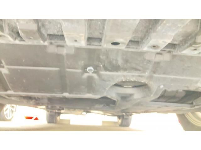 TOYOTA HARRIER 4WD 2018 Image 31