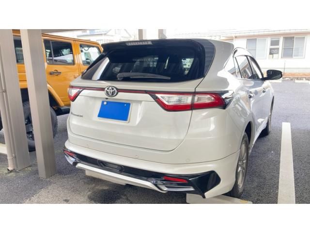 TOYOTA HARRIER 4WD 2018 Image 31