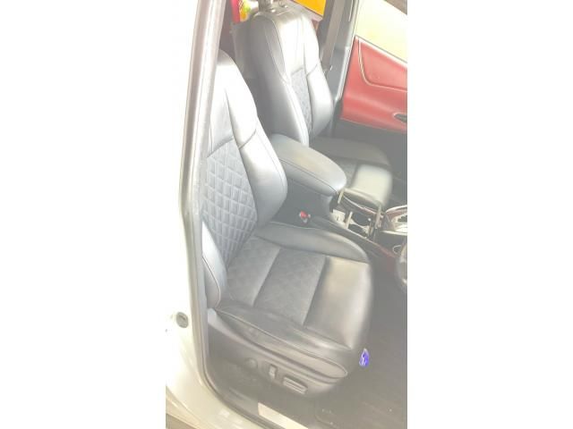 TOYOTA HARRIER 4WD 2018 Image 31