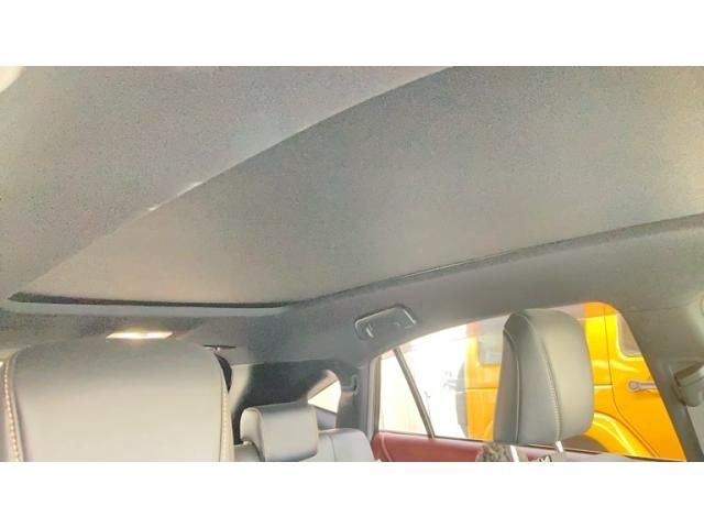 TOYOTA HARRIER 4WD 2018 Image 31