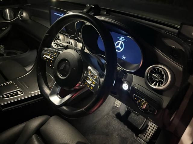 MERCEDES BENZ GLC CL 2020 Image 31