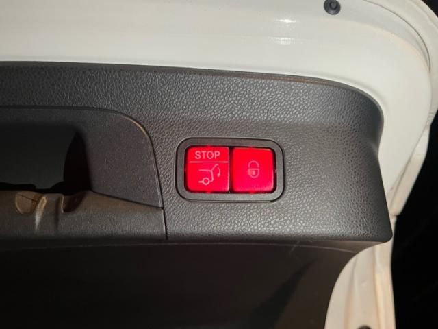 MERCEDES BENZ GLC CL 2020 Image 31