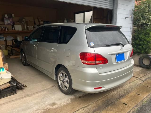 TOYOTA IPSUM 2003 Image 31