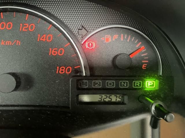 TOYOTA IPSUM 2003 Image 31