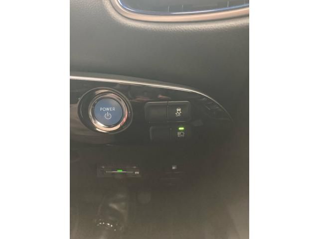 TOYOTA PRIUS 2016 Image 31