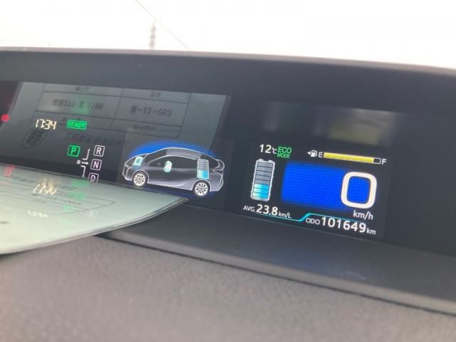 TOYOTA PRIUS 2016 Image 31