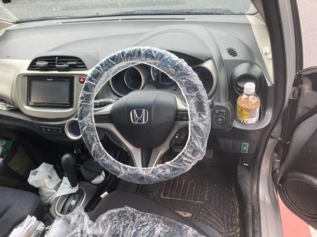 HONDA FIT HYBRID 2012 Image 31