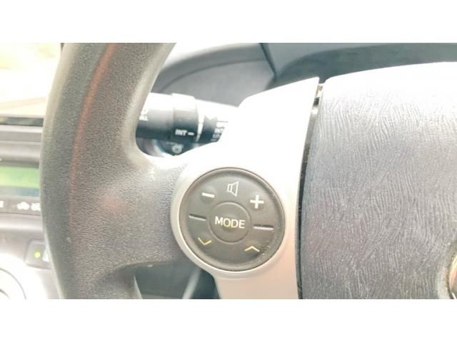 TOYOTA PRIUS 2010 Image 31