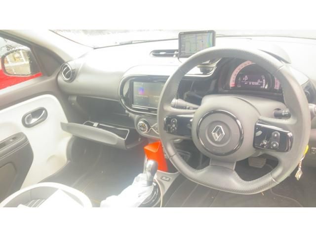 RENAULT TWINGO 2020 Image 31