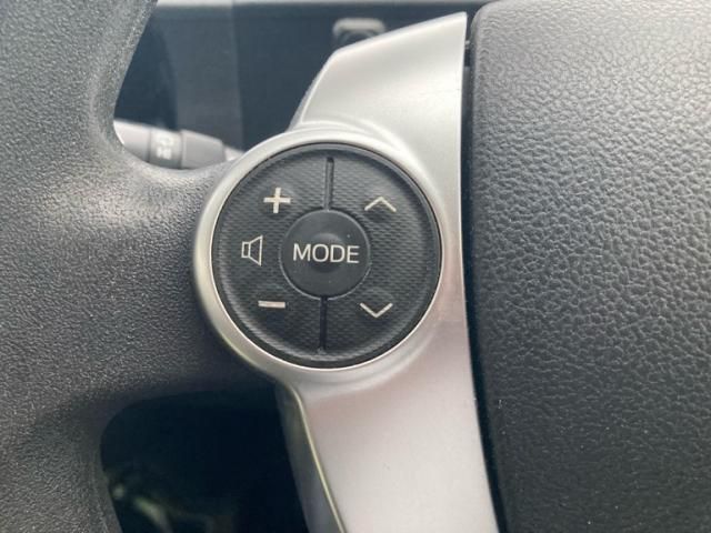 TOYOTA AQUA 2015 Image 31