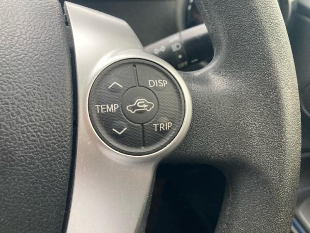 TOYOTA AQUA 2015 Image 31