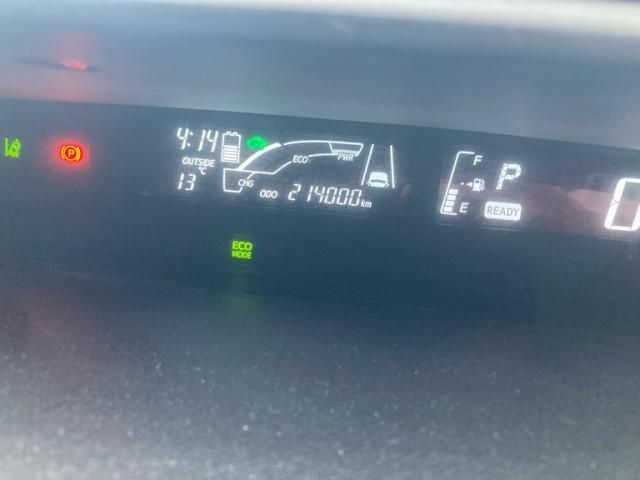 TOYOTA AQUA 2015 Image 31