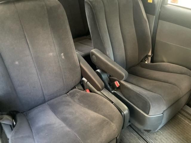 TOYOTA ESTIMA 2011 Image 31