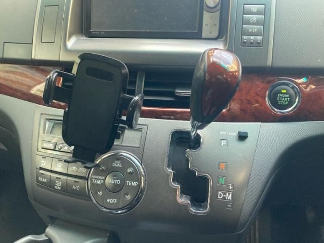 TOYOTA ESTIMA 2011 Image 31