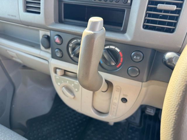 NISSAN NV100 CLIPPER 2014 Image 31