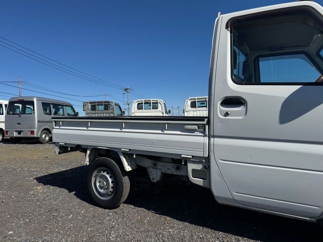 NISSAN CLIPPER TRUCK 2009 Image 31