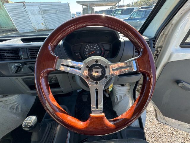 NISSAN CLIPPER TRUCK 2009 Image 31