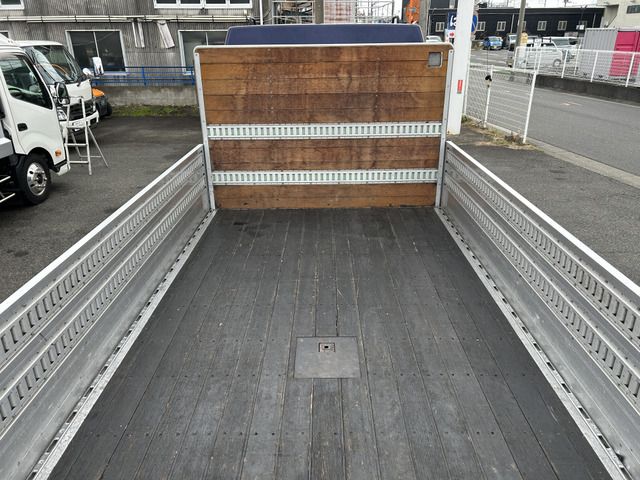 MITSUBISHI  2015 Image 31