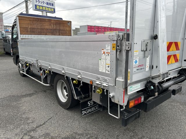 MITSUBISHI  2015 Image 31