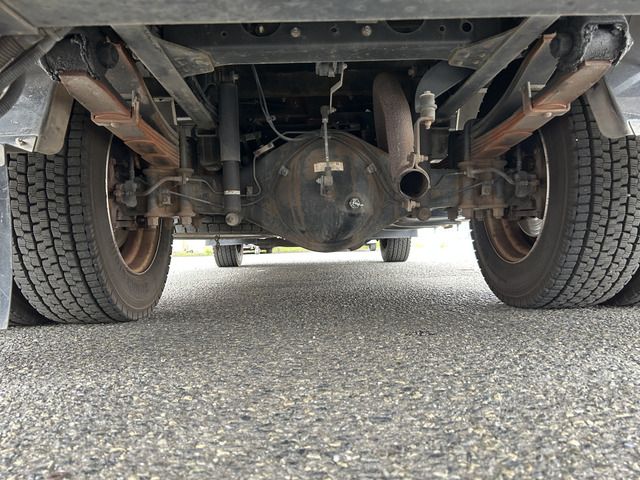 MITSUBISHI  2015 Image 31