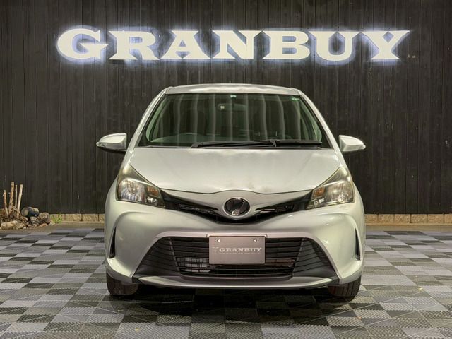 TOYOTA VITZ 2015 Image 31
