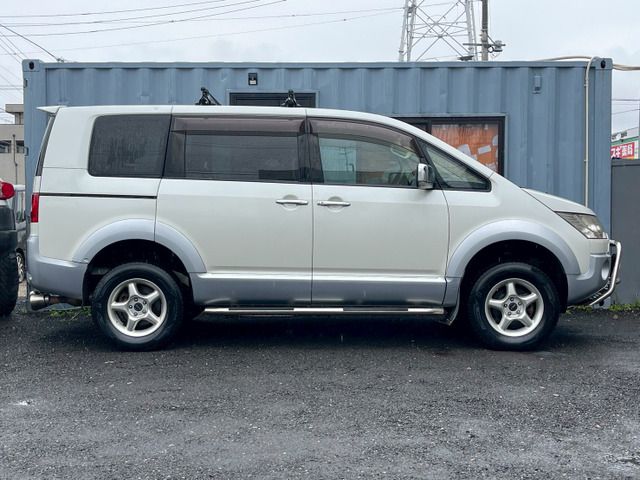 MITSUBISHI DELICA D:5 4WD 2009 Image 31