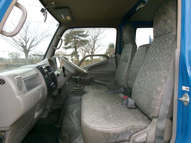 TOYOTA TOYOACE 2013 Image 31