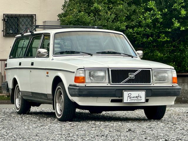VOLVO 240 ESTATE 1987 Image 31