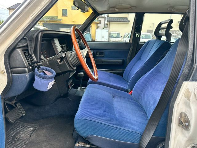 VOLVO 240 ESTATE 1987 Image 31