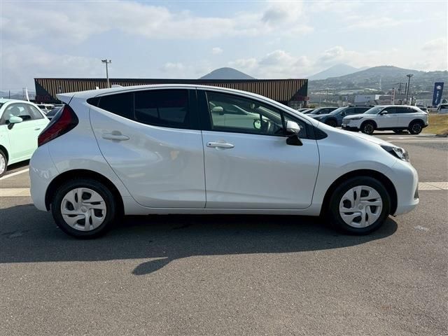 TOYOTA AQUA 2021 Image 31