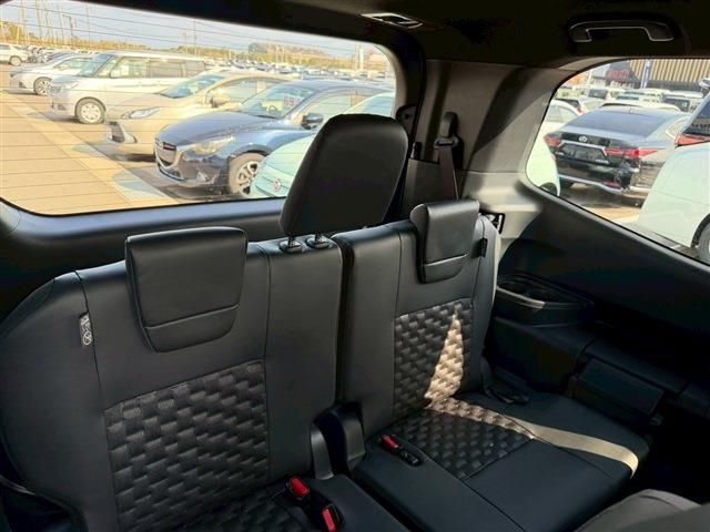 TOYOTA VOXY HYBRID 2026 Image 31