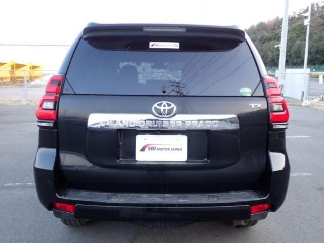 TOYOTA LANDCRUISER PRADO 2019 Image 31