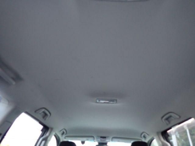 TOYOTA LANDCRUISER PRADO 2019 Image 31