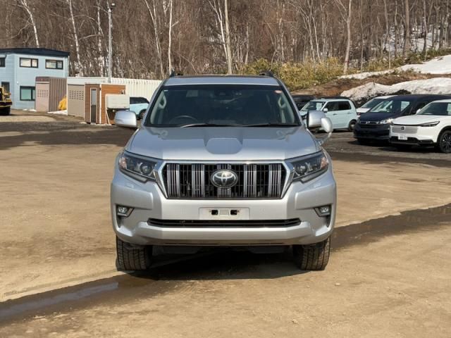 TOYOTA LANDCRUISER PRADO 2018 Image 31