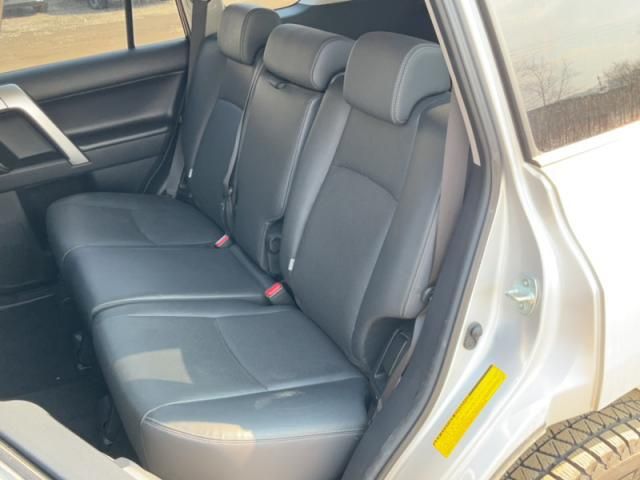 TOYOTA LANDCRUISER PRADO 2018 Image 31