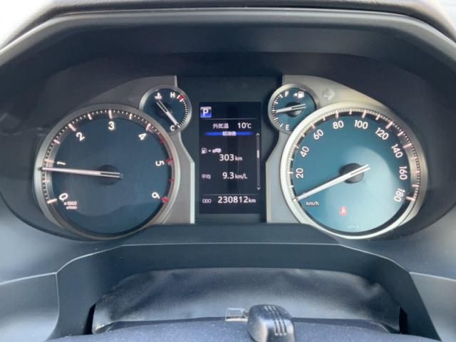 TOYOTA LANDCRUISER PRADO 2018 Image 31