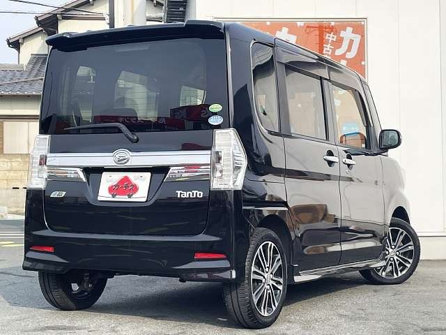 DAIHATSU TANTO CUSTOM 2014 Image 31