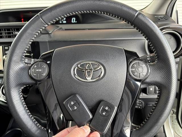 TOYOTA AQUA 2016 Image 31