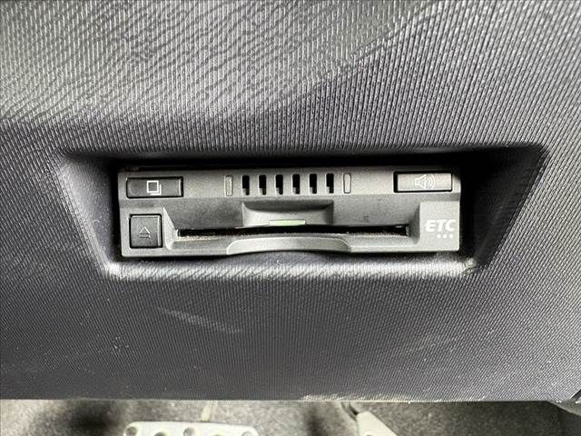 TOYOTA AQUA 2016 Image 31