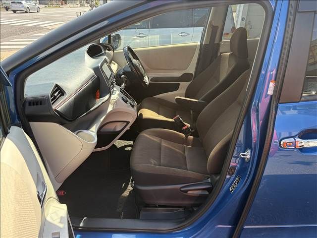 TOYOTA SIENTA HYBRID 2016 Image 31