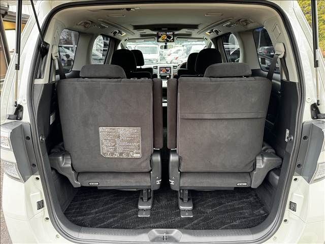 TOYOTA VELLFIRE 2010 Image 31