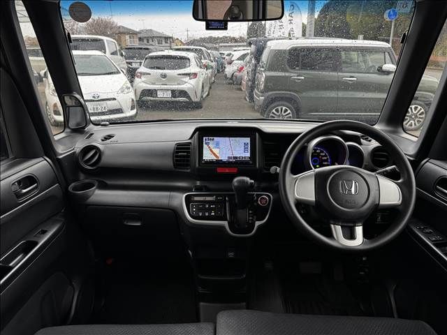 HONDA N BOX CUSTOM 2014 Image 31