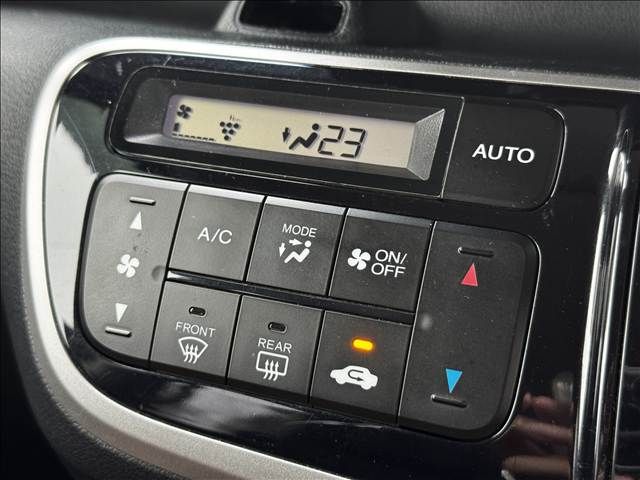 HONDA N BOX CUSTOM 2014 Image 31